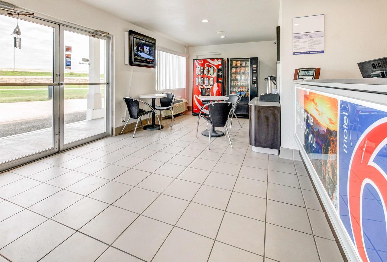 Motel 6 Waco - Lacy Lakeview Bellmead Exterior photo